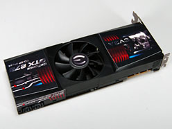 画像ギャラリー No.004のサムネイル画像 / 1枚にGTX 275と“PhysX専用”GTS 250を搭載。EVGA製デュアルGPUカード「CO-OP PhysX」を試す