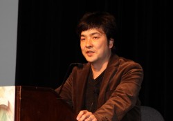 画像ギャラリー No.001のサムネイル画像 / ［GDC 2010］FF13はなぜ“一本道”なのか。ディレクターの鳥山氏自らそのゲームデザインについて語った「The Crystal Myth and FFXIII」をレポート