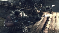 画像ギャラリー No.015のサムネイル画像 / 「Gears of War 2」の最新スクリーンショット40点＆限定版同梱の“金色のランサー アサルトライフル”の画像を掲載