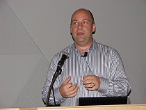 画像ギャラリー No.046のサムネイル画像 / ［TGS 2009］Epic Gamesが語る「ゲーム開発，四つの秘訣」。特別講演「『Gears of War』フランチャイズを世界の舞台へ」レポート