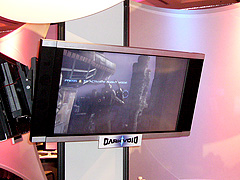 画像ギャラリー No.002のサムネイル画像 / ［E3 2008＃13］「Crimson Skies」のメンバーが贈る三人称視点アクション「Dark Void」は，二つのゲームジャンルのいいとこどり 