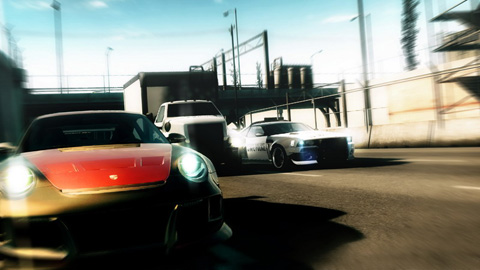 画像ギャラリー No.001のサムネイル画像 / EA,「NFS:Undercover」のマルチプレイ「Cops and Robbers」を発表