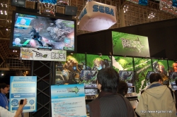画像ギャラリー No.036のサムネイル画像 / 3D立体視対応筐体の「METAL GEAR ARCADE」，初音ミクが歌う「Project DIVA ARCADE」，「ラブプラス」プライズアイテムなどを見つけた，AOU2010 アミューズメント・エキスポレポート
