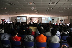 画像ギャラリー No.011のサムネイル画像 / 「幻のマップ」と開発秘話が披露された「METAL GEAR ONLINE」公式ファイナルイベント「FINAL Debriefing Event」をレポート