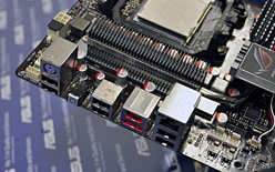 画像ギャラリー No.012のサムネイル画像 / ASUS,COMPUTEXで展示予定の新型マザーボードを公開。RS785Gに,ROGの新作も