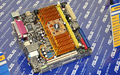画像ギャラリー No.018のサムネイル画像 / ASUS,COMPUTEXで展示予定の新型マザーボードを公開。RS785Gに,ROGの新作も