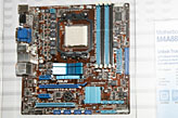 画像ギャラリー No.010のサムネイル画像 / CeBIT 2010会場に展示されたAMD 8マザーボード一斉チェック。最大の話題は“コア数アンロック機能”