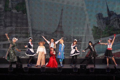 画像ギャラリー No.005のサムネイル画像 / 「ファンの皆さんと共に育ててきた桜は15年間も咲き続けています」シリーズ15周年を飾る「サクラ大戦・武道館ライブ2 〜帝都・巴里・紐育〜」をレポート