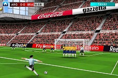 画像ギャラリー No.006のサムネイル画像 / ゲームロフトの「リアルサッカー」がベストモバイルゲーム賞に