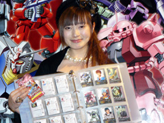 画像ギャラリー No.013のサムネイル画像 / カードバトルの新形態。バンダイ,「ネットカードダス ガンダムクロニクルバトライン」完成披露会を開催