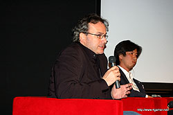 画像ギャラリー No.007のサムネイル画像 / 「スペイン:新時代のアーバンカルチャー」にて,ゲームリパブリック岡本吉起氏とガンホー森下一喜氏が,スペイン人クリエイターと対談