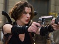 世界の終焉は東京から始まる……？　映画「バイオハザードIV アフターライフ」の新予告編ムービーで渋谷スクランブル交差点が大爆発