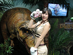 画像ギャラリー No.011のサムネイル画像 / ［G★2008＃36］PSPのRPG「Astonishia Story 2」などが出展されていたSK TELECOMブース