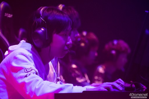 画像ギャラリー No.032のサムネイル画像 / 「League of Legends」の公式国内リーグ戦「LJL 2016 Spring Split」開幕戦フォトレポート。日本展開を間近に控え，ハイレベルな試合が展開