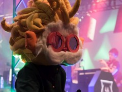 「League of Legends」の公式国内リーグ戦「LJL 2016 Spring Split」開幕戦フォトレポート。日本展開を間近に控え，ハイレベルな試合が展開