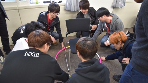 画像ギャラリー No.006のサムネイル画像 / 「League of Legends」のプロ選手育成プログラム「第3回 PTS」レポート。アメフト日本代表コーチを講師にチームワークを学ぶ
