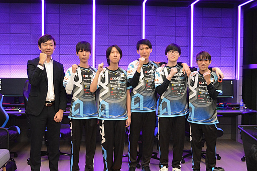 画像ギャラリー No.021のサムネイル画像 / 「リーグ・オブ・レジェンド」の世界大会「World Championship 2018」初日をレポート。逆転に次ぐ逆転で,DFMは惜しくも1勝1敗