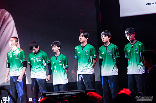 画像ギャラリー No.011のサムネイル画像 / 「第2回全国高校eスポーツ選手権」リーグ・オブ・レジェンド部門 決勝大会レポート。優勝の栄冠を手にしたのは，角川ドワンゴ学園 N高等学校