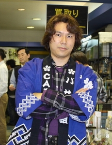 画像ギャラリー No.002のサムネイル画像 / 小林裕幸プロデューサーも駆けつけた,GAMESマーヤ葛西店の「戦国BASARA バトルヒーローズ」発売記念体験会レポート