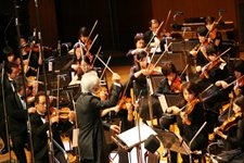 画像ギャラリー No.004のサムネイル画像 / 「モンスターハンター オーケストラコンサート 〜狩猟音楽祭2011〜」は8月20日に開催。本日よりモンハン部先行抽選受付がスタート