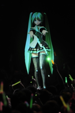 画像ギャラリー No.004のサムネイル画像 / 初音ミク初のソロコンサート，「2nd」「ミクうた、おかわり」「DREAMY THEATER」発表と盛りだくさんのイベントになった，「初音ミク 39's Giving Day」詳細レポート