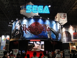 画像ギャラリー No.004のサムネイル画像 / ［TGS 2009］スタイリッシュかつセクシーなプレイシーンも確認できちゃう「BAYONETTA」直撮りプレイムービーを4Gamerにアップ