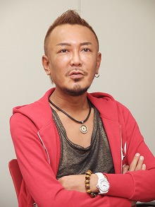 画像ギャラリー No.025のサムネイル画像 / 「龍が如く」の名越稔洋総合監督に，仕事術や次回作のことを聞いた――男色ディーノが。