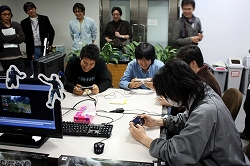 画像ギャラリー No.006のサムネイル画像 / 豪華賞品も贈られた，PSP「アンデッドナイツ」マルチプレイ大会〜みんなでヤりたい放題！〜の模様をレポート