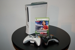 画像ギャラリー No.003のサムネイル画像 / Xbox 360版「ワールドサッカー ウイニングイレブン2009」,元日本代表の北澤 豪さんがゲストのユーザー対戦会が開催
