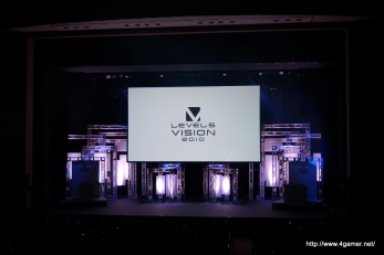 画像ギャラリー No.002のサムネイル画像 / 「LEVEL5 VISION 2010」レポート（前編）：NDS版「二ノ国」の完成，「レイトン教授と奇跡の仮面」3DSでの実機デモ，「イナズマイレブン3」新バージョン，「ダンボール戦機」発売日などが発表