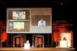 画像ギャラリー No.035のサムネイル画像 / 「LEVEL5 VISION 2010」レポート（前編）：NDS版「二ノ国」の完成，「レイトン教授と奇跡の仮面」3DSでの実機デモ，「イナズマイレブン3」新バージョン，「ダンボール戦機」発売日などが発表