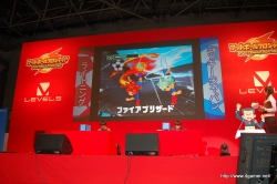 画像ギャラリー No.034のサムネイル画像 / 1万2000人以上のファンが来場した，「イナズマイレブン2」の全国大会「フットボールフロンティア」。「イナズマイレブン3」や「11 for AFRICA」の発表も行われた大会の模様をレポート