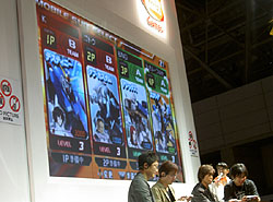 画像ギャラリー No.004のサムネイル画像 / ［TGS 2008＃071］やっぱり古谷徹氏がゲスト参加した「ガンダム・ファイト スペシャルステージ」レポート