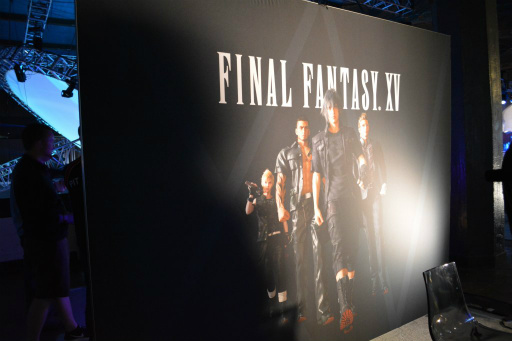 画像ギャラリー No.003のサムネイル画像 / ［E3 2016］「FINAL FANTASY XV VR EXPERIENCE」プレイレポート。操作はシンプルながら，巨大なベヒーモスとの戦闘は迫力満点