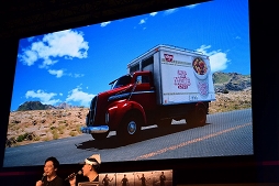画像ギャラリー No.015のサムネイル画像 / ［TGS 2016］新作アプリ「キングスナイト」や「カップヌードル」コラボなど，「FFXV アクティブ・タイム・レポート」で明らかになった新情報まとめ