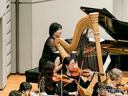画像ギャラリー No.022のサムネイル画像 / 作曲家・下村陽子氏の30周年記念コンサートをレポート。ゲーム音楽はもちろん,舞台やアニメに提供された楽曲の数々がオーケストラの演奏で披露