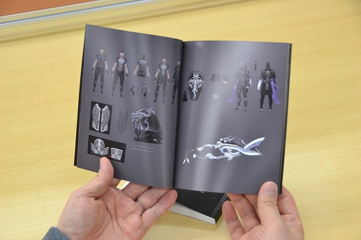 画像ギャラリー No.014のサムネイル画像 / 「KINGSGLAIVE FINAL FANTASY XV」4Kリマスター版パッケージが本日発売。野末武志氏のコメントとともにパッケージ版の封入特典を紹介