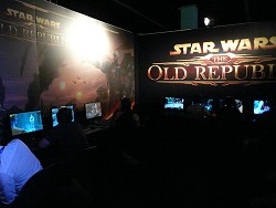 画像ギャラリー No.002のサムネイル画像 / ［Gamescom］会場では3時間待ち！　期待のMMORPG「Star Wars: The Old Republic」で，今回はスペースコンバットの内容を公開