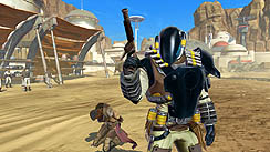 画像ギャラリー No.002のサムネイル画像 / 「Star Wars: The Old Republic」のプレイアブルキャラクター,バウンティ・ハンターに関する情報が公開。コンパニオンは日系の宇宙人?