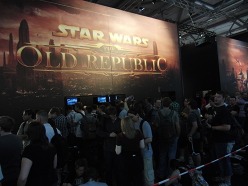 画像ギャラリー No.002のサムネイル画像 / ［Gamescom］試遊台には3時間半待ちの行列も。期待作「Star Wars: The Old Republic」のデモプレイでマルチプレイ向けの要素が判明