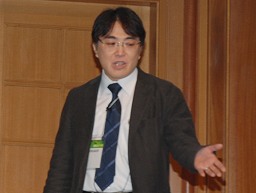 画像ギャラリー No.006のサムネイル画像 / 「GPUのワット性能は8年で100倍に」。NVIDIAのJen-Hsun Huang CEO,国内のGPUコンピューティングイベントで大いに語る