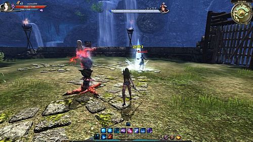画像ギャラリー No.012のサムネイル画像 / 今回の「C9通信」は，ウィッチブレイドの2次職“ウォーデン”でのPvP指南をお届けしよう。公認ナビゲーター松井氏主催のトーナメント大会にも注目