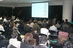 画像ギャラリー No.002のサムネイル画像 / ［OGC 2009＃12］「コミュニティには，適度な距離感が必要」 はてなの伊藤直也氏が語るオンラインコミュニティ運営の秘訣