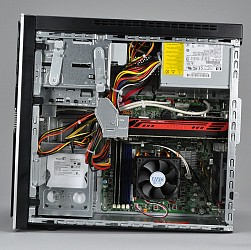 画像ギャラリー No.008のサムネイル画像 / 【PR】HP Pavilion Desktop PC HPE-360jp/CT&トリプルディスプレイが実現する圧倒的な臨場感を,アイドリング!!!の大川 藍さんが絶叫しながら体験