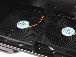 画像ギャラリー No.004のサムネイル画像 / SilverStone製PCケース「Raven」に奥行きの短い「RV03」が加わる