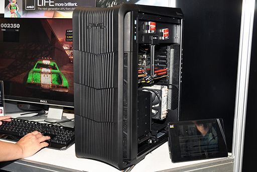 画像ギャラリー No.002のサムネイル画像 / ［COMPUTEX］SilverStone，ゲーマー向けPCケース「Raven RV04」など，今年もユニークなPCケースを公開