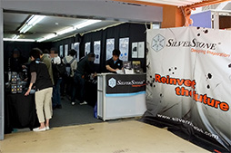 画像ギャラリー No.002のサムネイル画像 / Silverstone製ゲーマー向けPCケース「Raven RV05」は5月下旬以降に発売。Mini-ITXケース「Raven Z RVZ01」の1000台限定カラーも披露