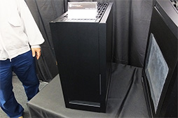 画像ギャラリー No.007のサムネイル画像 / Silverstone製ゲーマー向けPCケース「Raven RV05」は5月下旬以降に発売。Mini-ITXケース「Raven Z RVZ01」の1000台限定カラーも披露