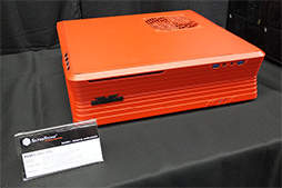 画像ギャラリー No.009のサムネイル画像 / Silverstone製ゲーマー向けPCケース「Raven RV05」は5月下旬以降に発売。Mini-ITXケース「Raven Z RVZ01」の1000台限定カラーも披露