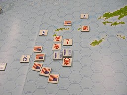 画像ギャラリー No.024のサムネイル画像 / 「空母決戦」のSi-phon谷村氏,エレメンツ石川氏に鈴木銀一郎氏を交えて徳岡正肇が聞く空母ゲームのあれこれ